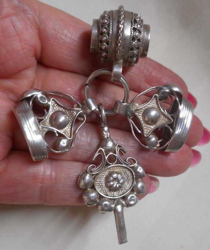 Zilveren antieke ketting met signetten en sleutel nr.834, Sieraden, Tassen en Uiterlijk, Antieke sieraden, Ketting, Zilver, Verzenden