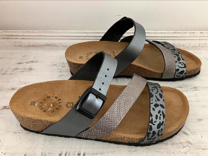 Sandalen maat 39 bijna als nieuw, Kleding | Dames, Schoenen, Zo goed als nieuw, Sandalen of Muiltjes, Zwart, Ophalen