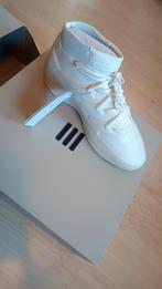Adidas fear of god athletics l basketball (46), Kleding | Heren, Schoenen, Nieuw, Ophalen of Verzenden, Adidas, Wit