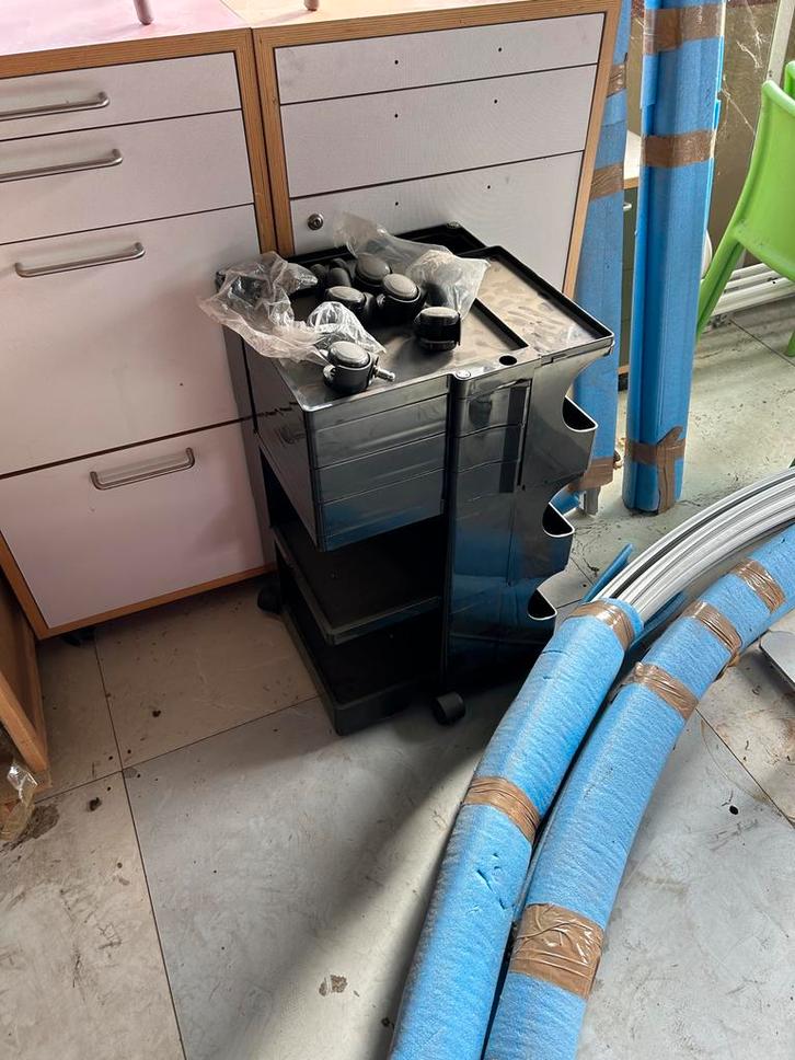 Trolley voor Tekenaar/Kunstenaar/Kapper, Hobby en Vrije tijd, Overige Hobby en Vrije tijd, Gebruikt, Ophalen of Verzenden