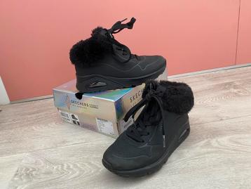 Skechers meisje zwart bont rits 32 beschikbaar voor biedingen