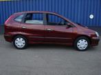Nissan Almera tino 2.2 Dci Acenta ., Stof, 4 cilinders, Almera Tino, Origineel Nederlands
