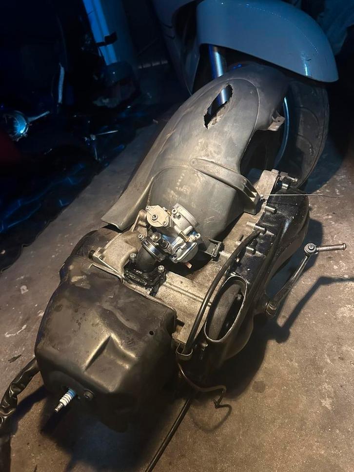 Skipper blok 172, Fietsen en Brommers, Brommeronderdelen | Scooters, Zo goed als nieuw, Piaggio, Blok, Ophalen