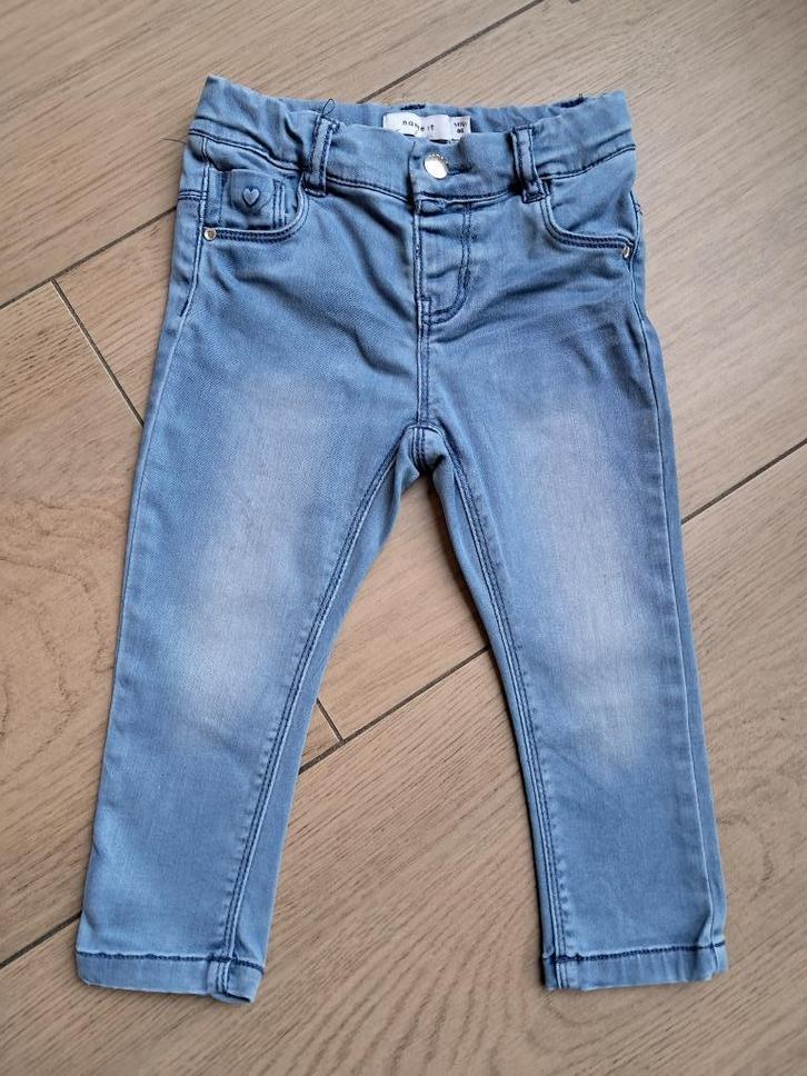 K306 Spijkerbroekje Name It maat 86, Kinderen en Baby's, Babykleding | Maat 86, Gebruikt, Meisje, Broekje, Ophalen of Verzenden