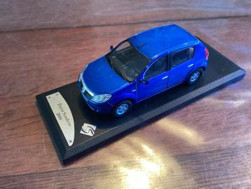 Dacia Sandero 1:43 Solido  beschikbaar voor biedingen