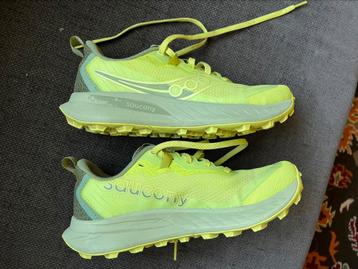 Saucony trailrunners maat 39 - vrijwel niet gedragen beschikbaar voor biedingen