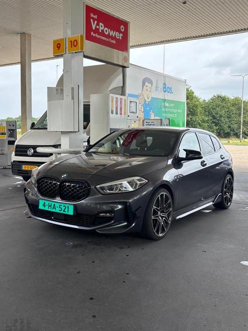 BMW 1-serie 118i High Executive M Sport / Carplay / HUD / Al, Auto's, BMW, Bedrijf, Lease, Financial lease, 1-Serie, ABS, Airbags