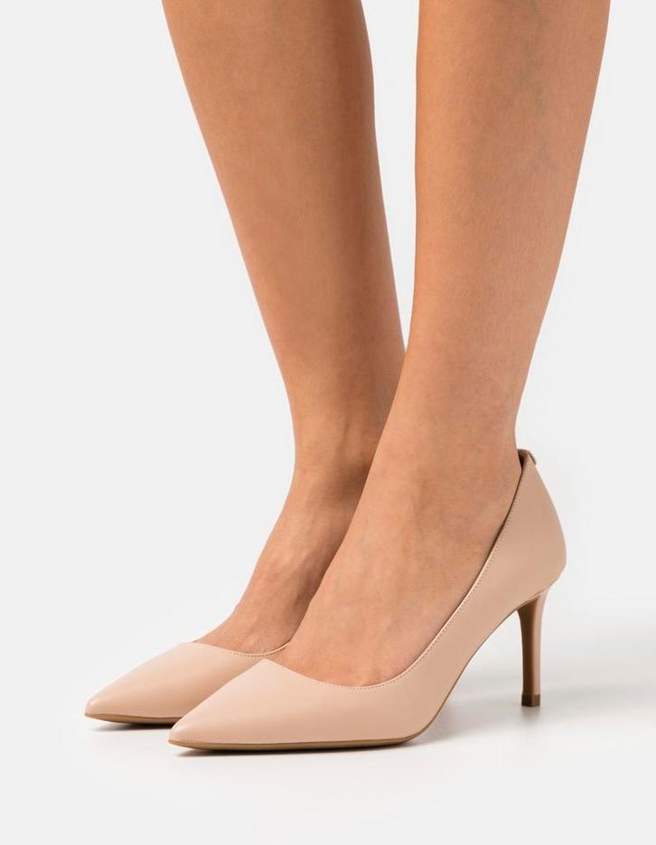 Michael kors hakken pumps beige maat 40, Kleding | Dames, Schoenen, Zo goed als nieuw, Beige, Ophalen of Verzenden