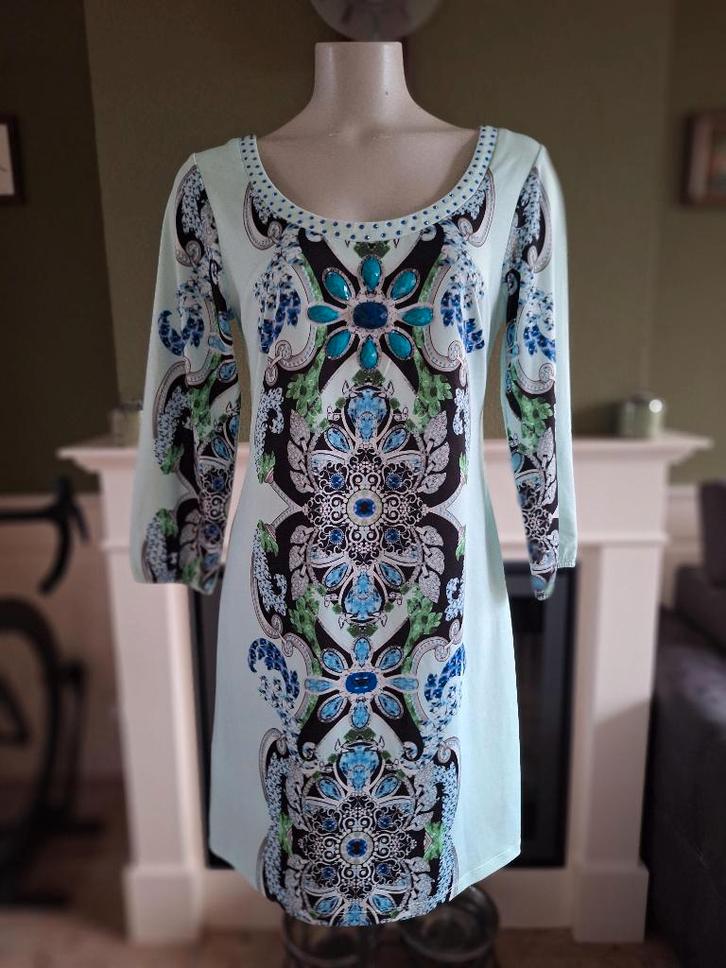 K-Design K Design mint groene jurk L mooie stenen gratis v, Kleding | Dames, Jurken, Zo goed als nieuw, Maat 42/44 (L), Groen