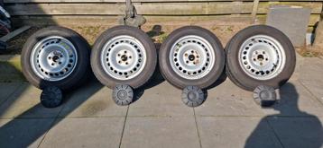Transporter t6 stalen velgen incl. Vw doppen beschikbaar voor biedingen