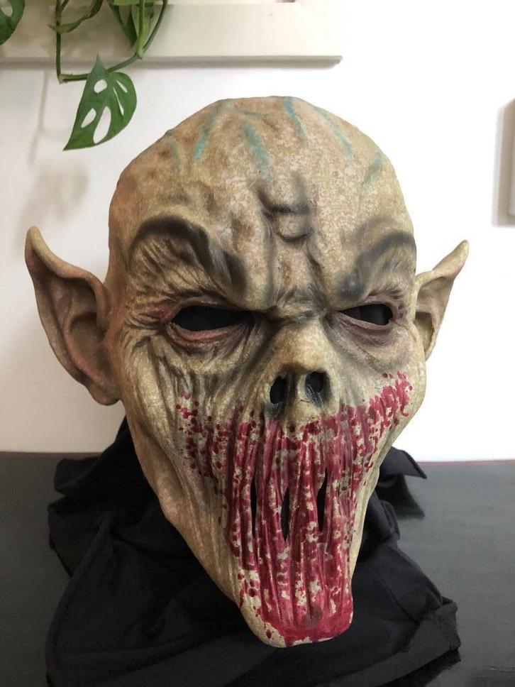 Halloween latex masker monster / alien / demon, Hobby en Vrije tijd, Feestartikelen, Zo goed als nieuw, Overige typen, Halloween of Griezel