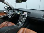 Volvo V60 1.6 T3 Momentum Leer / Afneembare trekhaak / Navi, 15 km/l, Gebruikt, Beige, 4 cilinders