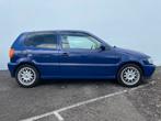 Zeer nette Volkswagen Polo te koop, Auto's, Zwart, 4 cilinders, Blauw, Origineel Nederlands