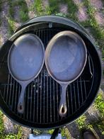 2 massief gietijzeren skillets, Ophalen of Verzenden, Zo goed als nieuw