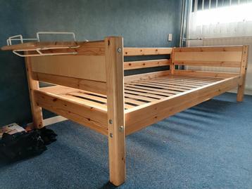 Hoogslaper, hout, zeer stevig. beschikbaar voor biedingen