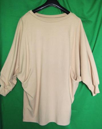 g1  LEUKE TUNIEK van MADE in ITALY Maat:XL+ beschikbaar voor biedingen