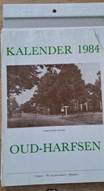 HARFSEN KALENDER !(*$. LIGT LOS. WEL COMPLEET., Diversen, Ophalen of Verzenden, Maandkalender, Gebruikt