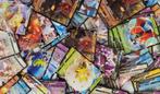 100 pokemon kaarten met een hit, Ophalen of Verzenden, Zo goed als nieuw, Meerdere kaarten, Foil
