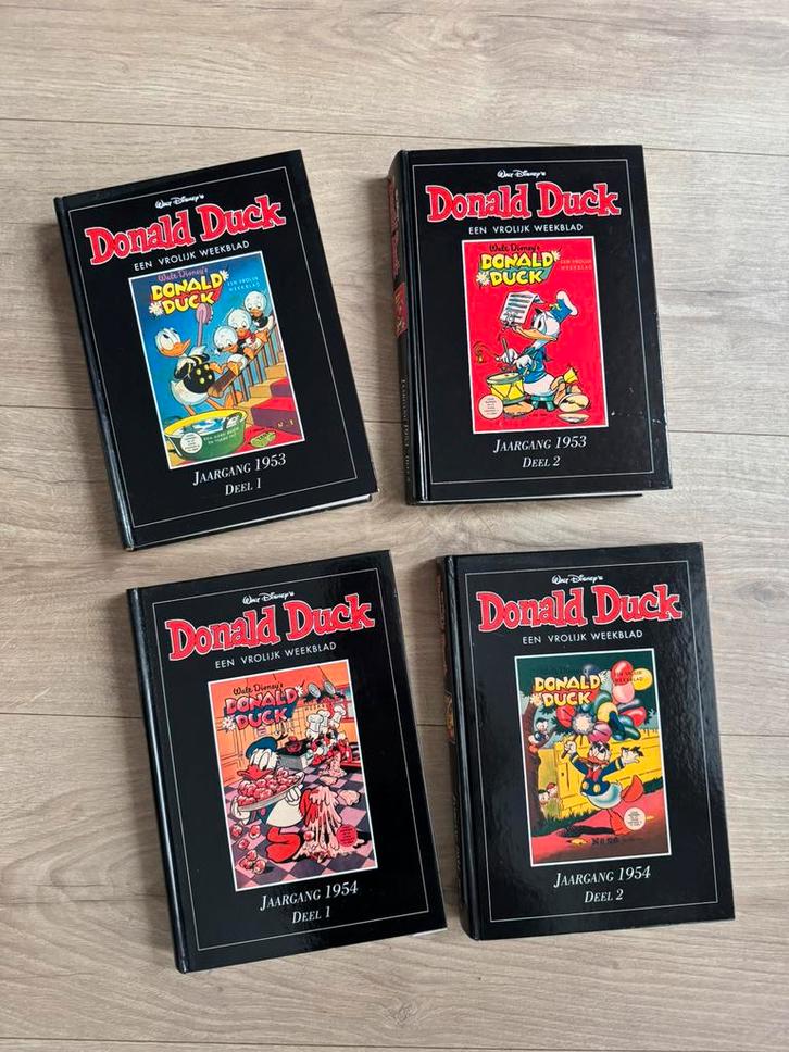 Donald Duck verzamelalbum Jaargang 1953 1&2 en 1954 1&2, Boeken, Stripboeken, Zo goed als nieuw, Meerdere stripboeken, Ophalen