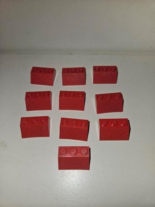 Lego 10 dakpannen/ helling blokjes rood 3x2 nops, Kinderen en Baby's, Speelgoed | Duplo en Lego, Zo goed als nieuw, Ophalen of Verzenden