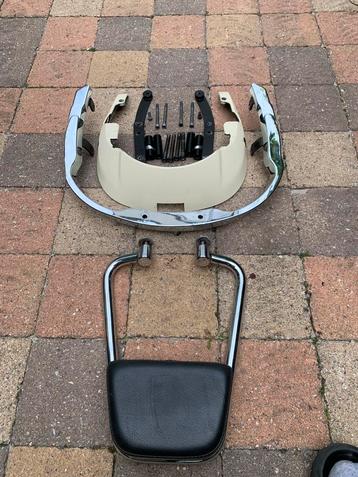 Bmw R1200c buddybeugel met cover en rugsteun beschikbaar voor biedingen