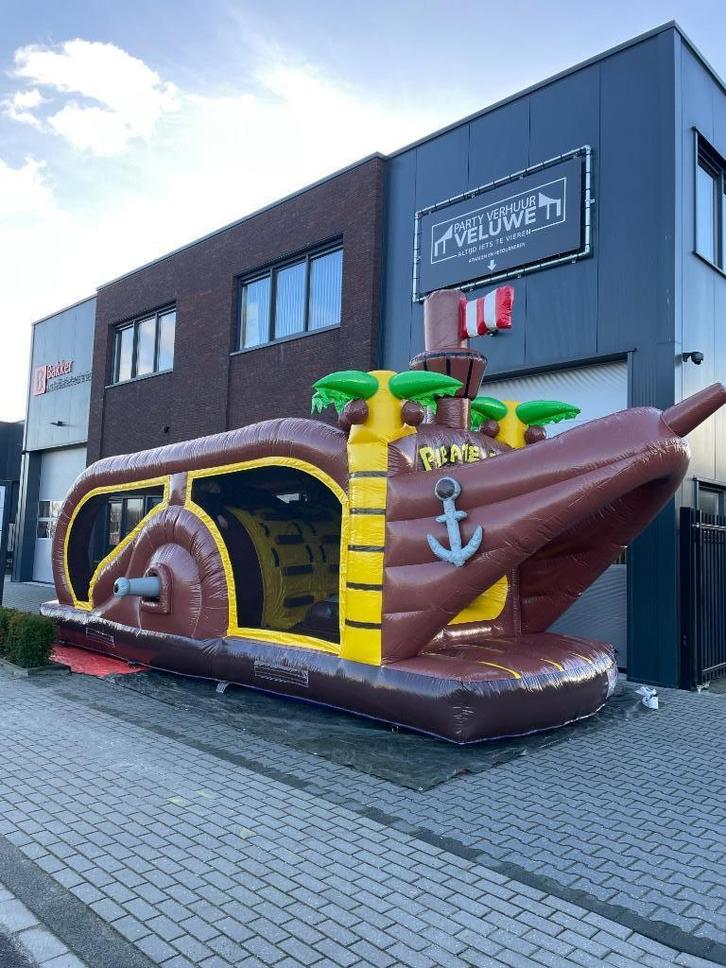 Stormbaan Piraat 9m Huren | Elburg en omstreken, Hobby en Vrije tijd, Feestartikelen | Verhuur, Overige, Ophalen of Verzenden