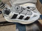 Adidas Sneakers - Nieuwstaat. Maat 44, Wit, Ophalen of Verzenden, Adidas, Sneakers of Gympen
