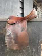 Oud model Stubben dressuurzadel, Dieren en Toebehoren, Ophalen of Verzenden, Gebruikt, Dressuur