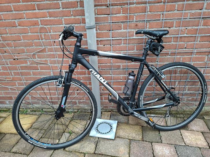 Giant Aluxx 6000 series X-Sport-1, Fietsen en Brommers, Fietsen | Racefietsen, Zo goed als nieuw, Heren, Giant, Meer dan 20 versnellingen