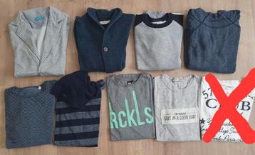 Pakket jongenskleding 146/152 truien vesten longsleeves beschikbaar voor biedingen