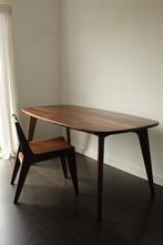 Meubelmaker high-end design op maat houten meubel, Ophalen