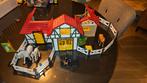 Playmobil manege met accessoires, Kinderen en Baby's, Speelgoed | Playmobil, Ophalen of Verzenden, Zo goed als nieuw