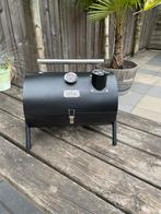 Buccan Tafelmodel barbecue, Ophalen, Gebruikt, Met accessoires