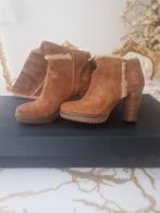 Prachtige suède laarzen – maat 38 – kleur cognac, Kleding | Dames, Schoenen, Ophalen of Verzenden, Nieuw, Bruin, Hoge laarzen