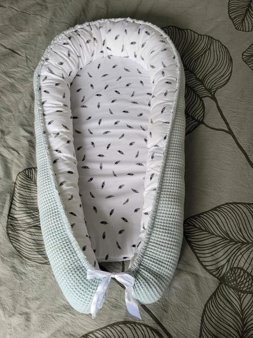 Babynestje, lieve wit met groene stof, Kinderen en Baby's, Babywiegjes en Ledikanten, Zo goed als nieuw, Overige typen, Ophalen of Verzenden