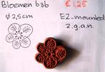 Bloemen 636 EZ-mounted stempel, Hobby en Vrije tijd, Ophalen of Verzenden, Zo goed als nieuw, EZ-mounted stempel