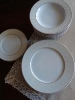 SAHARA SERVIES, Ophalen of Verzenden, Zo goed als nieuw, Overige stijlen, Schaal of Schalen