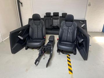 Audi q2 S-line vol leer incl stoelverwarming en stoelairbags beschikbaar voor biedingen