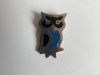 vintage alpace broche uiltje met abalone, Sieraden, Tassen en Uiterlijk, Broches, Overige materialen, 4 tot 7 cm, Ophalen of Verzenden