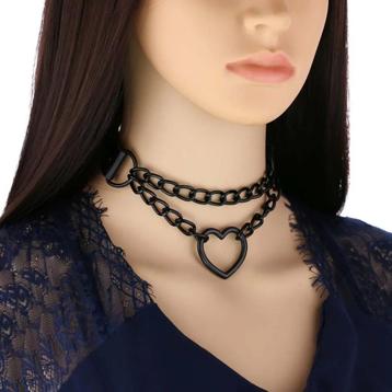 Vintage Gothic Heart Choker beschikbaar voor biedingen
