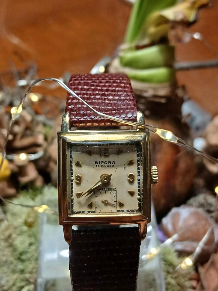 Bifora 17 Rubis Gouden Dameshorloge - Jaren '50/'60, Sieraden, Tassen en Uiterlijk, Overige Accessoires, Ophalen of Verzenden