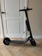 Segway ninebot ES4, Fietsen en Brommers, Steps, Ophalen of Verzenden, Zo goed als nieuw, Elektrische step (E-scooter)