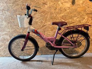 Leuke Meisjesfiets 18 inch (4-6 jaar) beschikbaar voor biedingen
