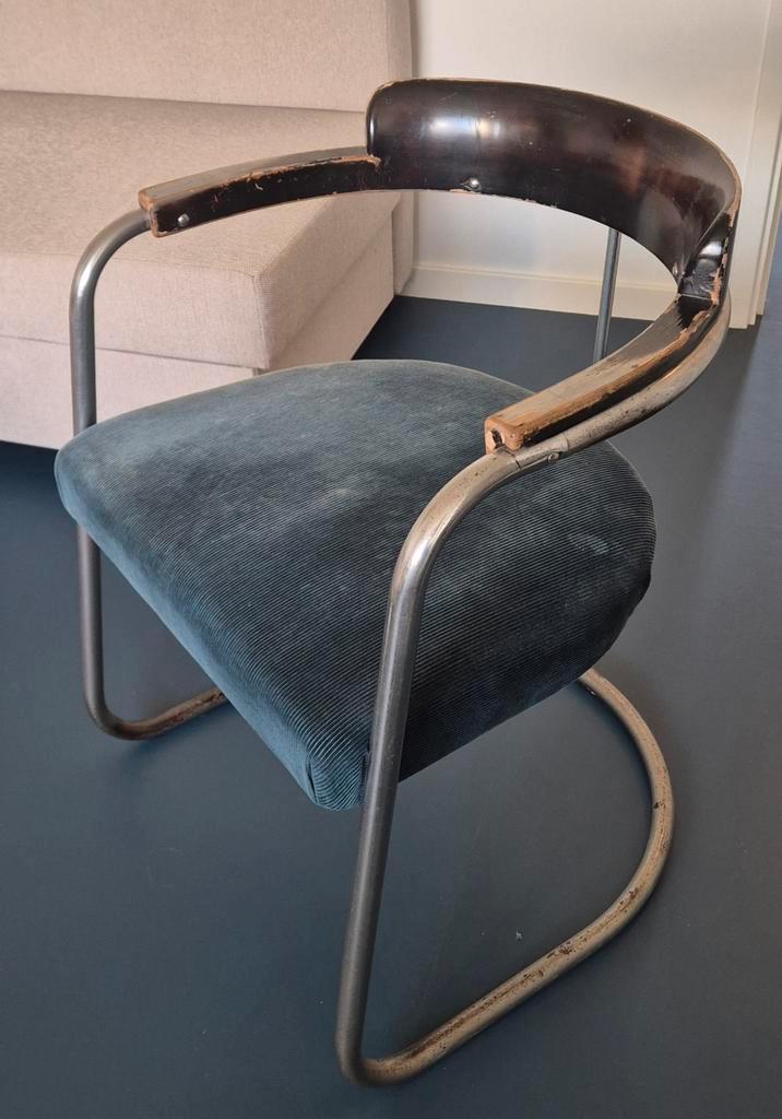 Ahrend De Cirkel buisstoel, ontwerp Jan Schrofer, Huis en Inrichting, Stoelen, Gebruikt, Eén, Ophalen