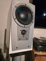 Dynaudio Contour S 1.4 witte pianolak met Dynaudio stands, Zo goed als nieuw, 120 watt of meer, Front, Rear of Stereo speakers