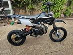 125cc pitbike ares, Fietsen en Brommers, Minibikes, Midibikes en Pitbikes, Ophalen of Verzenden, Zo goed als nieuw, Pitbike