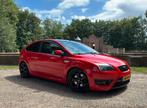 Ford Focus ST 2.5T | 300 PK | Stage 2 | Puntgaaf, Auto's, Ford, 65 €/maand, 2521 cc, 11 km/l, Handgeschakeld