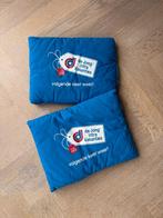 2 kleine kussentjes voor onderweg, Ophalen, Zo goed als nieuw, Blauw, Rechthoekig