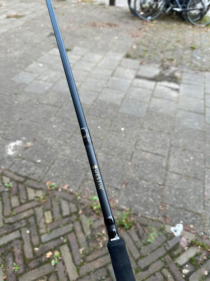 Westin W3 Seabass 2nd 12-43gr 2,70m, Watersport en Boten, Hengelsport | Roofvissen, Zo goed als nieuw, Werphengel, Ophalen