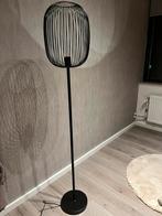 Vloerlamp zwart industrieel, Huis en Inrichting, Lampen | Vloerlampen, Ophalen, Zo goed als nieuw, 150 tot 200 cm